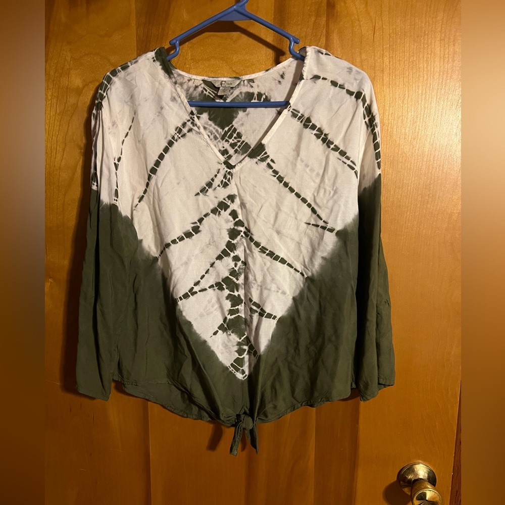 Long sleeve blouse